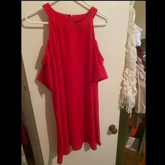 Dress - Picture 2 of 3